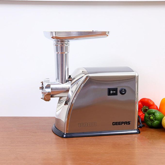 Geepas Electric Aluminum Meat Grinder Gearbox - 3 Metal Stainless Steel Cutting Plates,Metal Gears, Stainless Steel Blade