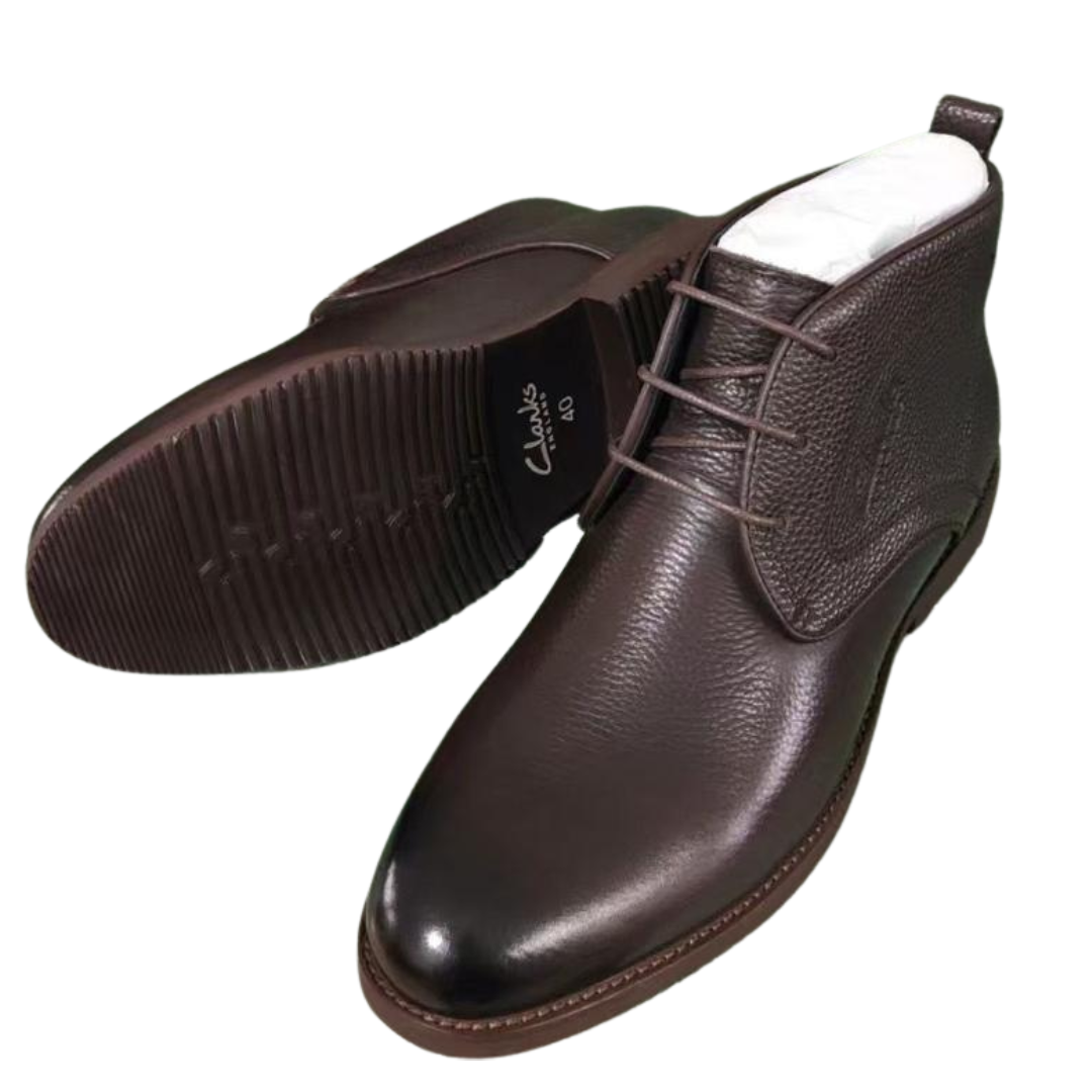 👞 Clarks Men’s Boots – Classic British Style Meets All-Day Comfort