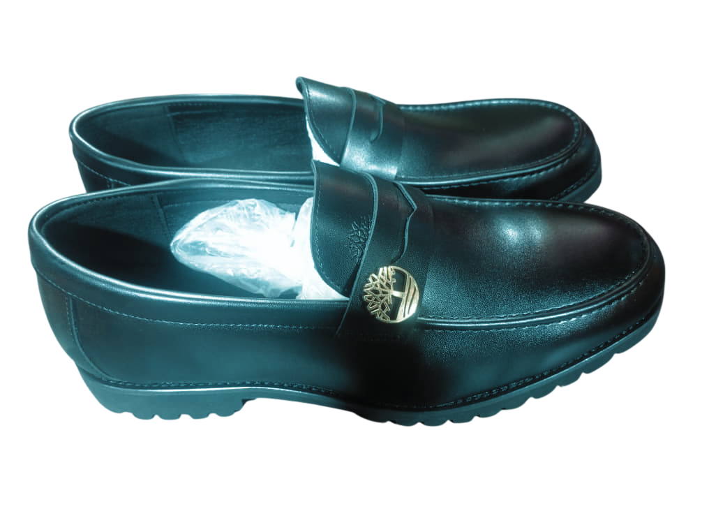 👞 Timberland Gentle Leather Shoes – Classic Style Meets Rugged Comfort