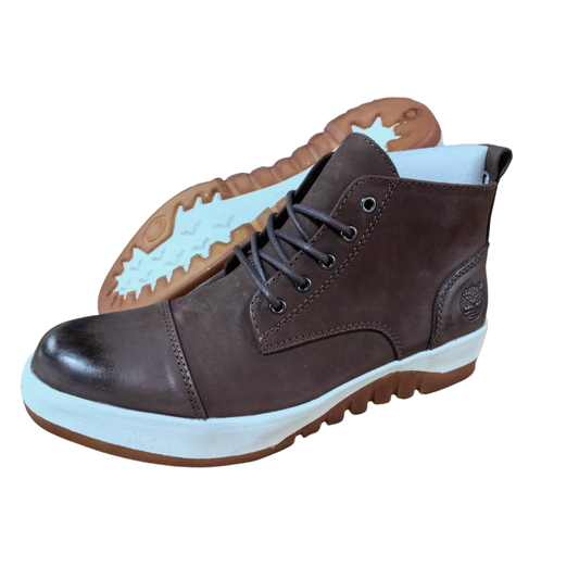 Timberland Pure Leather Boots – Built for Strength. Styled for Life.