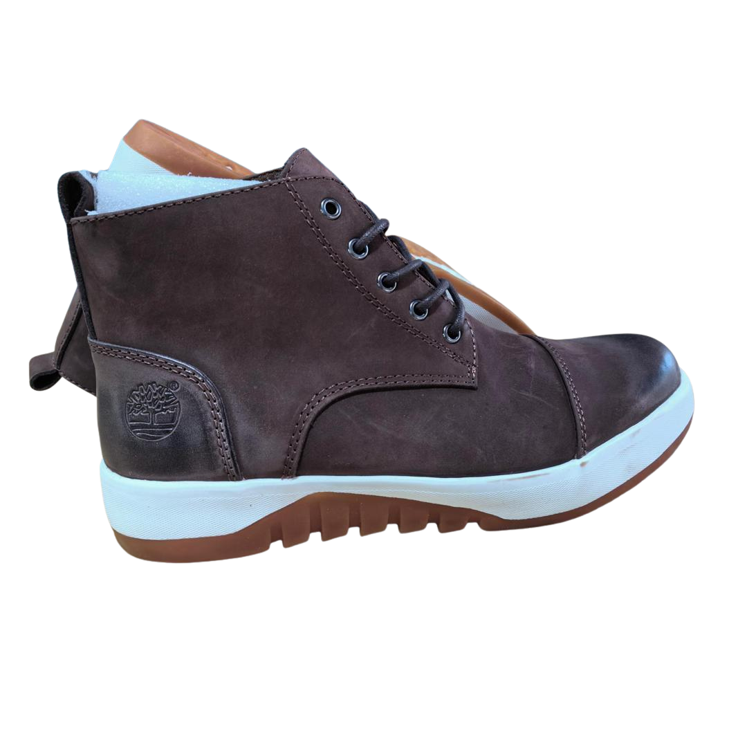 Timberland Pure Leather Boots – Built for Strength. Styled for Life.