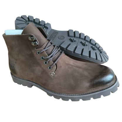 Classic Timberland Boot – Rugged Style. Legendary Durability.
