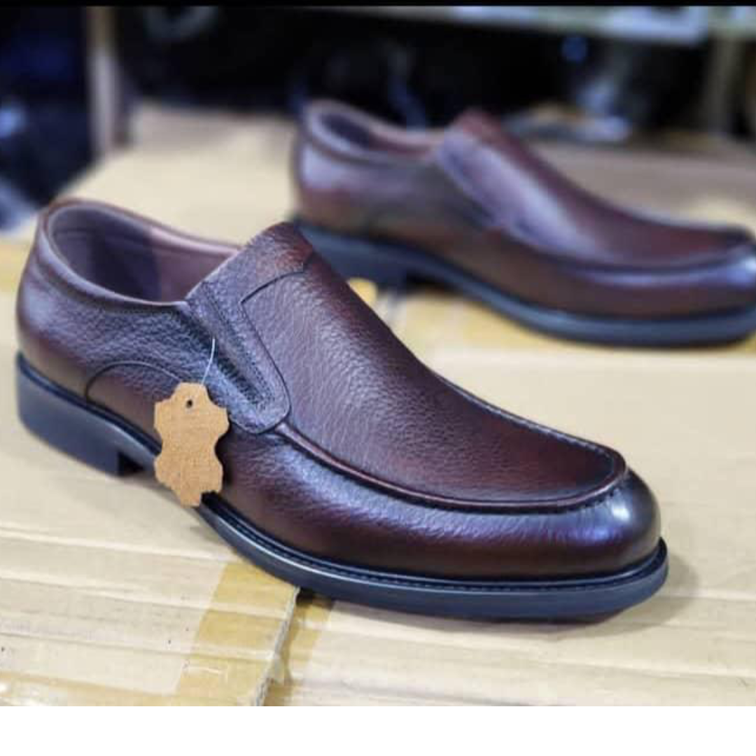 Clarks Men’s Gentle Shoe – Pure Leather. Ultimate Elegance.