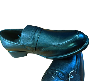 Clarks Gentle Pure Leather Shoes – Black | Durable Rubber Sole
