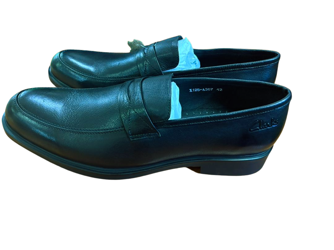 Clarks Gentle Pure Leather Shoes – Black | Durable Rubber Sole